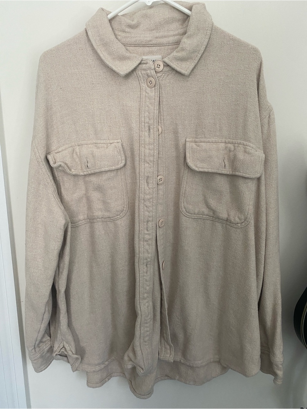 American Eagle Outfitters Beige Button-Front Shirt Jacket